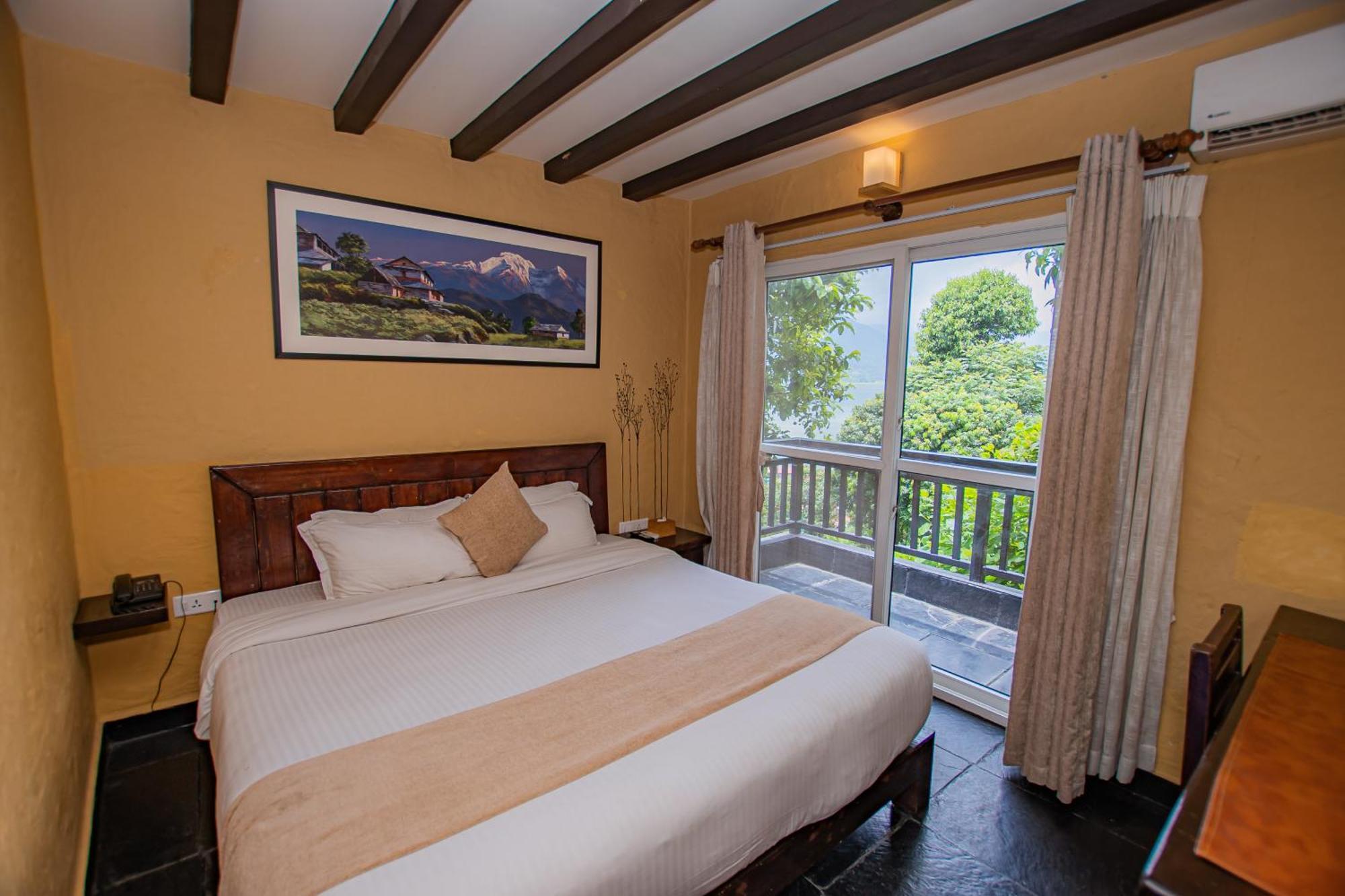 Pokhara Boutique Hotel Exterior photo