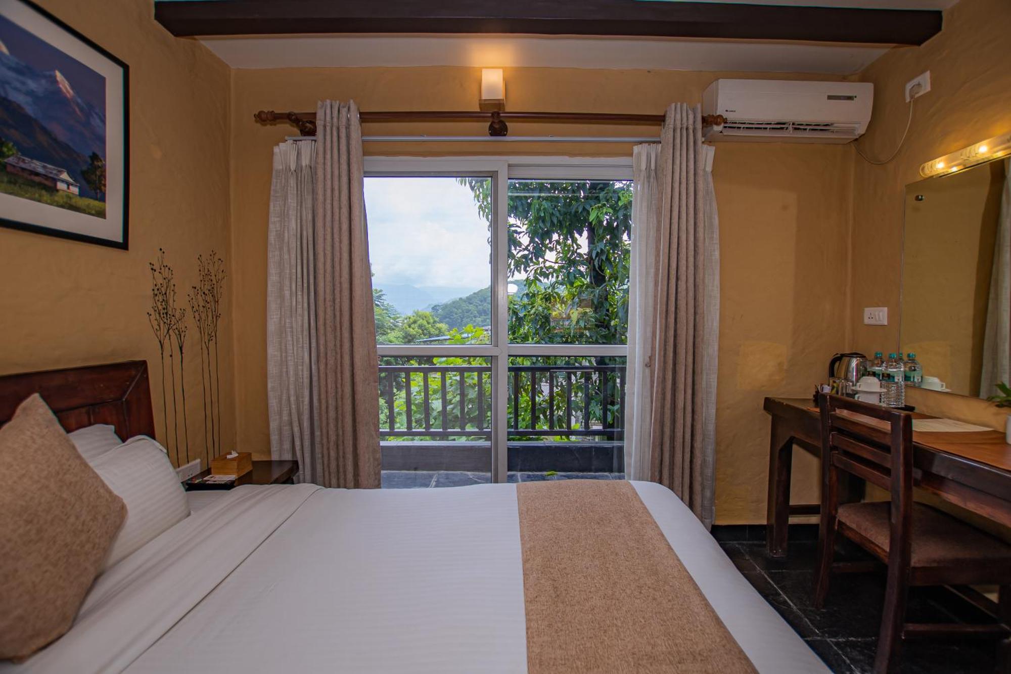 Pokhara Boutique Hotel Exterior photo